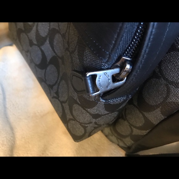 Coach Bag - Picture 6 of 8
